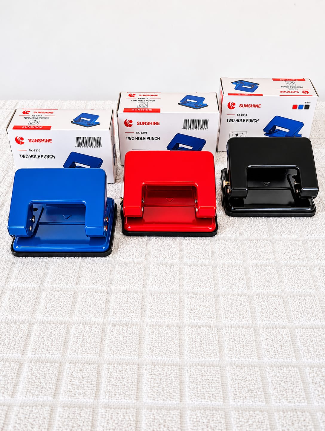 Hole Punchers wholesale supply - Veerya Holdings
